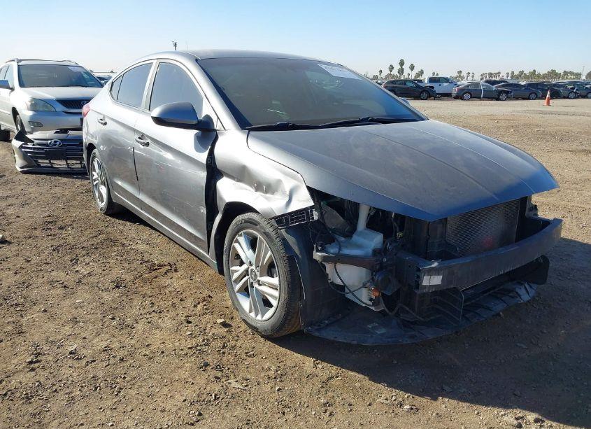 2020 Hyundai Elantra SEL (VIN 5NPD84LF2LH534304) main photo