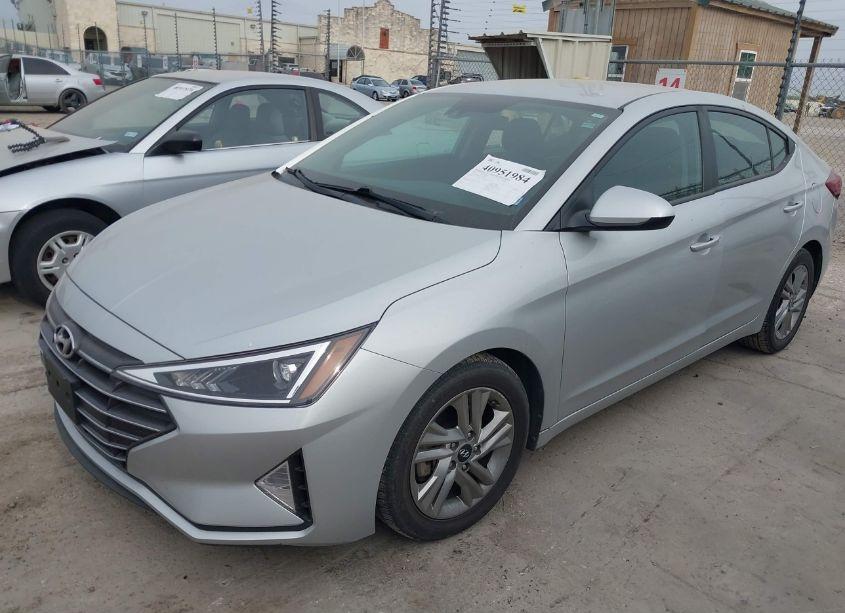 Photo 2 of 2020 Hyundai Elantra SEL (VIN 5NPD84LF2LH534545)