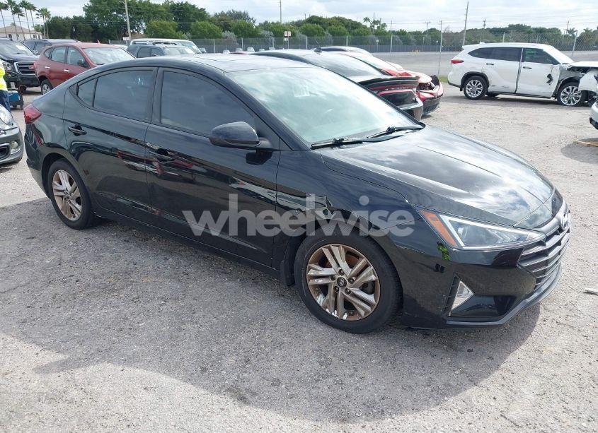 2020 Hyundai Elantra VALUE EDITION (VIN 5NPD84LF2LH553340) main photo