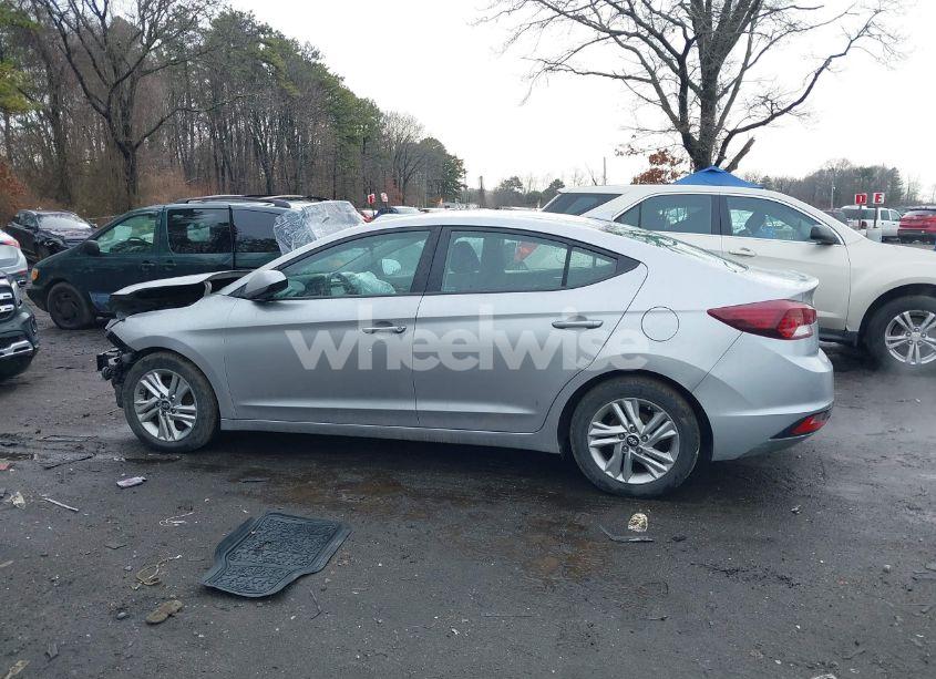 Photo 15 of 2020 Hyundai Elantra SEL (VIN 5NPD84LF2LH555170)