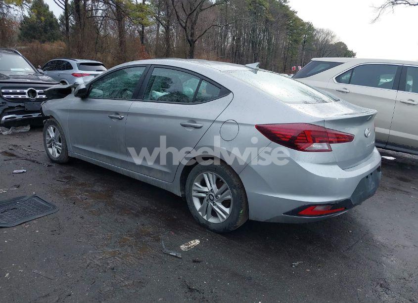 Photo 3 of 2020 Hyundai Elantra SEL (VIN 5NPD84LF2LH555170)