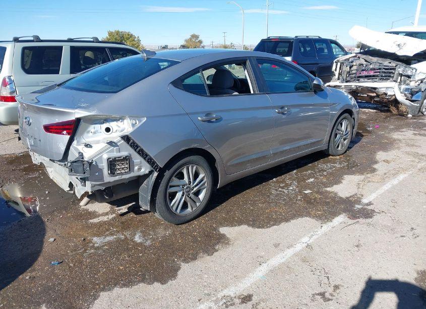Photo 4 of 2020 Hyundai Elantra SEL (VIN 5NPD84LF2LH555508)