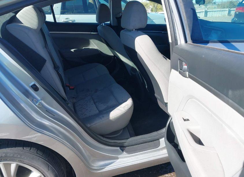 Photo 8 of 2020 Hyundai Elantra SEL (VIN 5NPD84LF2LH555508)