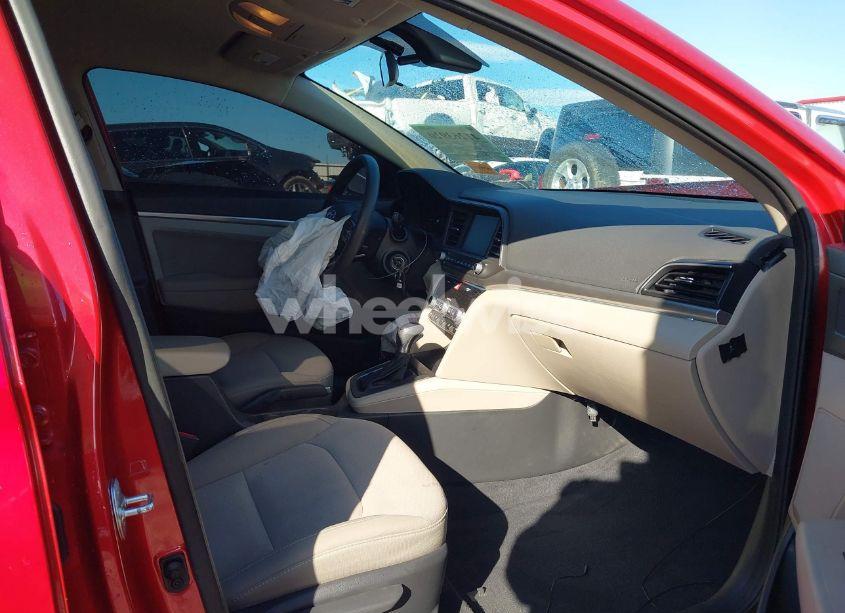 Photo 5 of 2020 Hyundai Elantra SEL (VIN 5NPD84LF2LH563530)