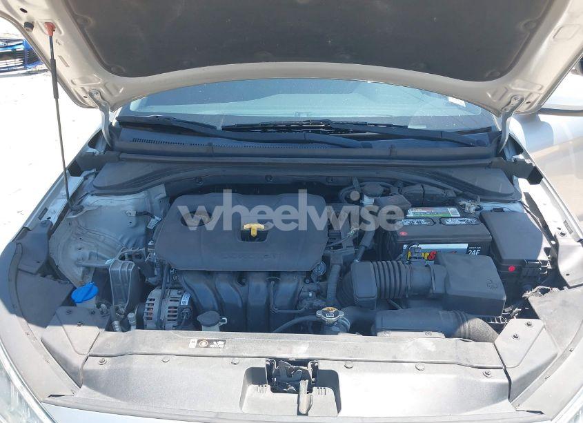 Photo 10 of 2020 Hyundai Elantra SEL (VIN 5NPD84LF2LH567836)