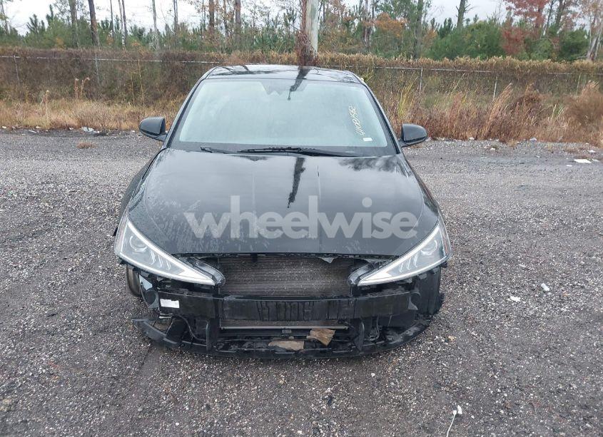 Photo 13 of 2020 Hyundai Elantra SEL (VIN 5NPD84LF2LH570977)