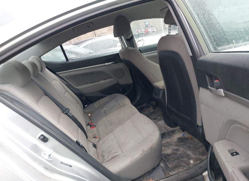 Photo 8 of 2020 Hyundai Elantra SEL (VIN 5NPD84LF2LH573264)