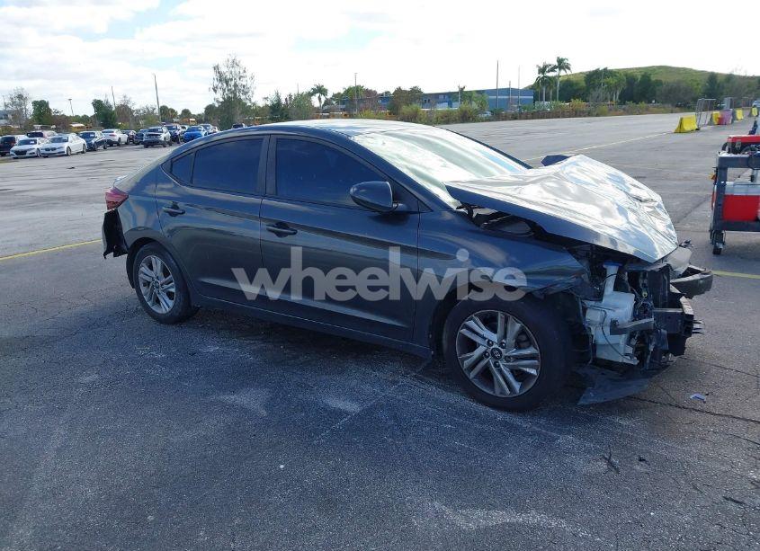 2020 Hyundai Elantra SEL (VIN 5NPD84LF2LH598603) main photo