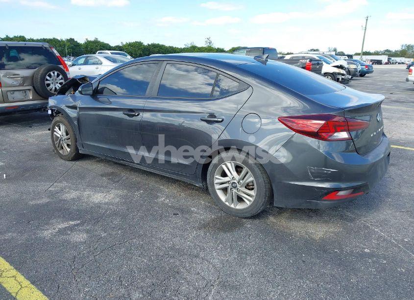 Photo 3 of 2020 Hyundai Elantra SEL (VIN 5NPD84LF2LH598603)