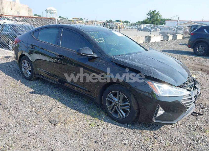 2020 Hyundai Elantra VALUE EDITION (VIN 5NPD84LF2LH627369) main photo