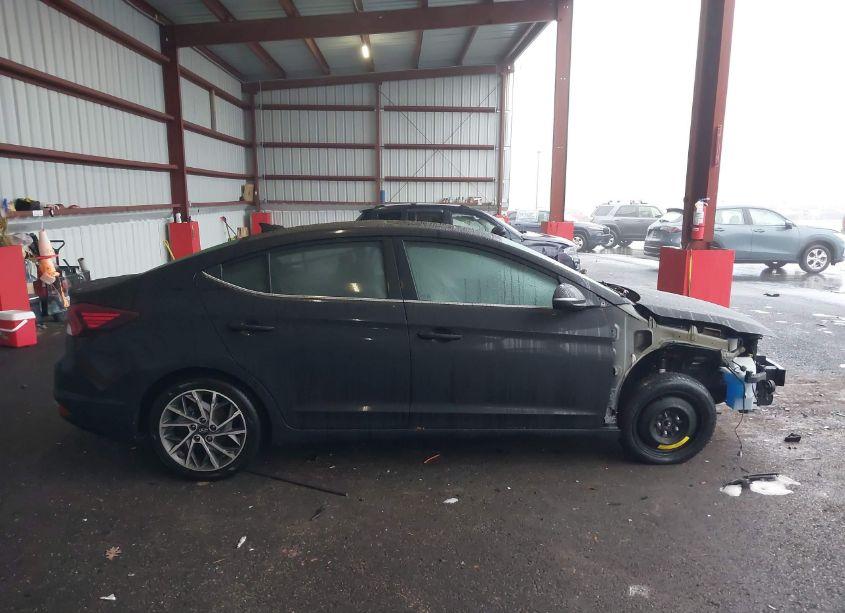 Photo 14 of 2020 Hyundai Elantra LIMITED (VIN 5NPD84LF2LH627646)