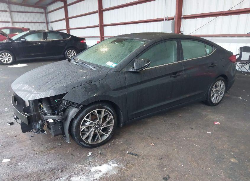 Photo 2 of 2020 Hyundai Elantra LIMITED (VIN 5NPD84LF2LH627646)