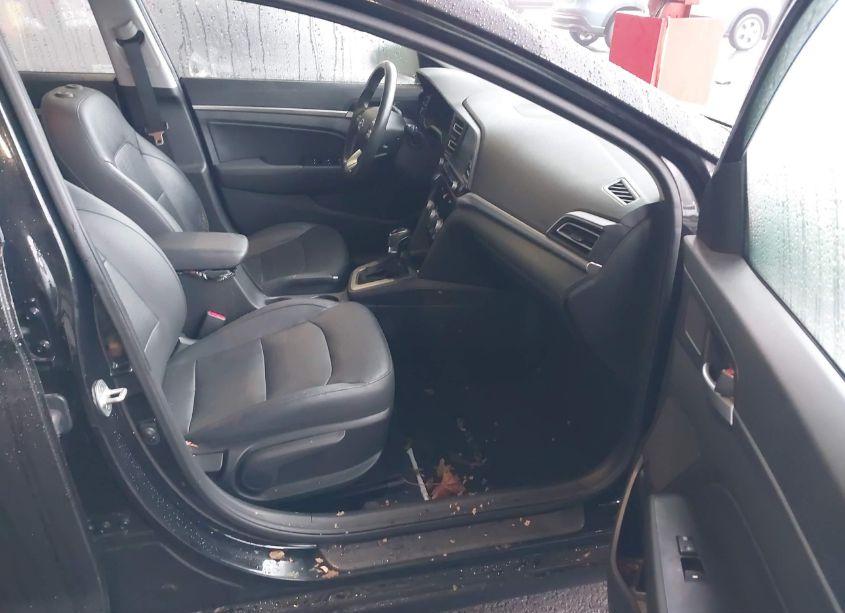 Photo 5 of 2020 Hyundai Elantra LIMITED (VIN 5NPD84LF2LH627646)