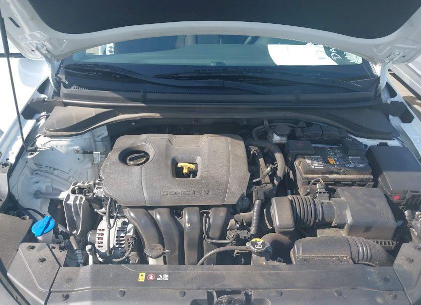 Photo 10 of 2020 Hyundai Elantra SEL (VIN 5NPD84LF2LH628540)