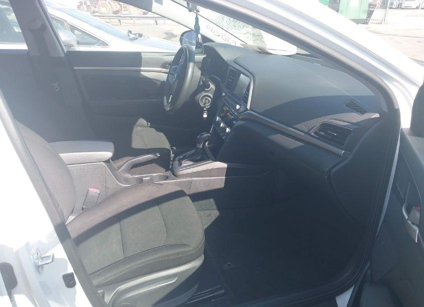 Photo 5 of 2020 Hyundai Elantra SEL (VIN 5NPD84LF2LH628540)