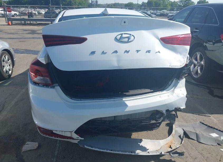 Photo 6 of 2020 Hyundai Elantra SEL (VIN 5NPD84LF2LH628540)
