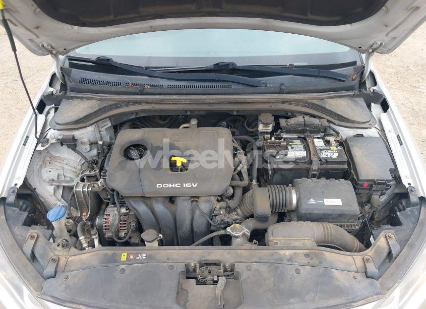 Photo 10 of 2017 Hyundai Elantra SE (VIN 5NPD84LF3HH009825)