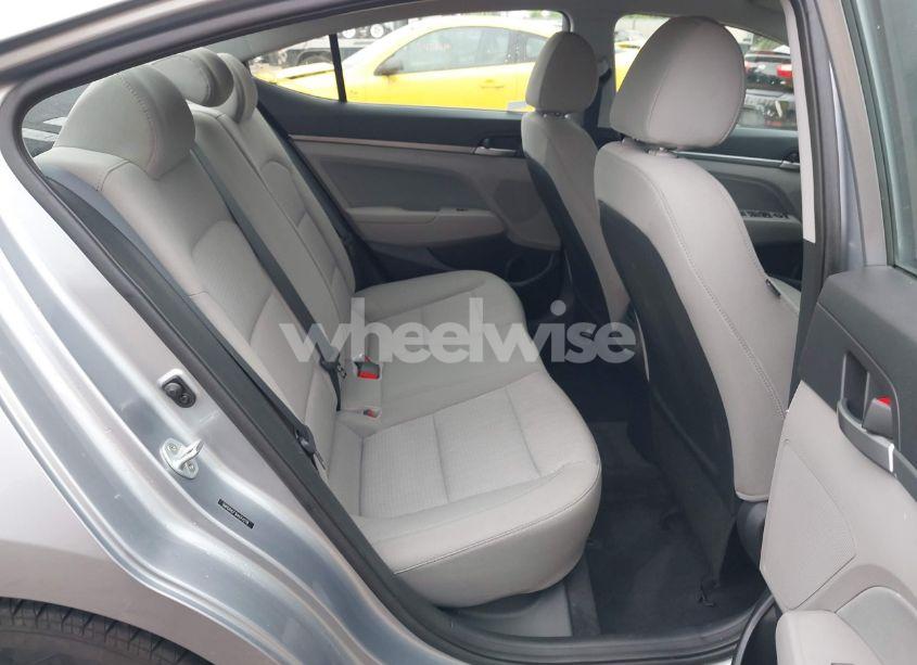 Photo 8 of 2017 Hyundai Elantra SE (VIN 5NPD84LF3HH014278)