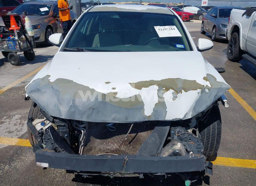 Photo 13 of 2017 Hyundai Elantra SE (VIN 5NPD84LF3HH016743)