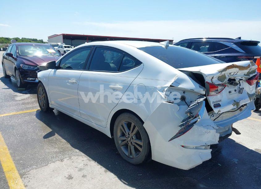 Photo 3 of 2017 Hyundai Elantra SE (VIN 5NPD84LF3HH016743)