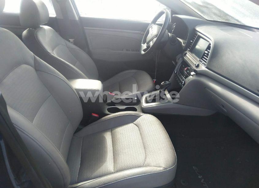 Photo 5 of 2017 Hyundai Elantra LIMITED (VIN 5NPD84LF3HH035728)