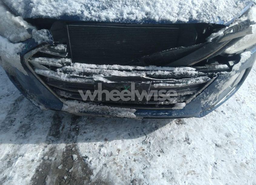 Photo 6 of 2017 Hyundai Elantra LIMITED (VIN 5NPD84LF3HH035728)