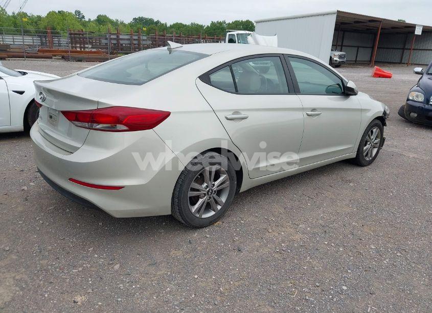 Photo 4 of 2017 Hyundai Elantra SE (VIN 5NPD84LF3HH038046)