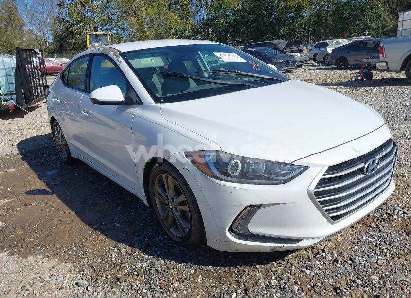 2017 Hyundai Elantra SE (VIN 5NPD84LF3HH044364) main photo
