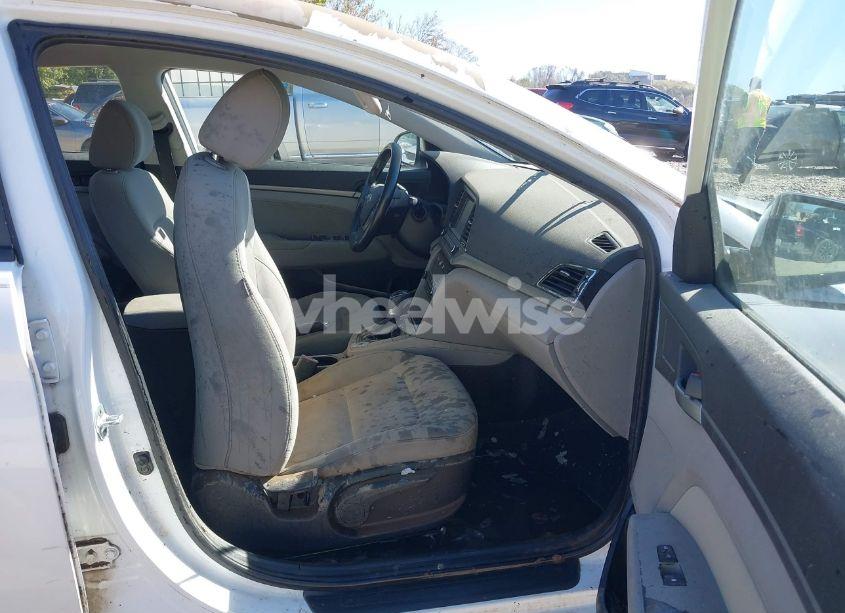 Photo 5 of 2017 Hyundai Elantra SE (VIN 5NPD84LF3HH044364)