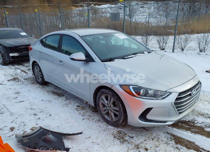 2017 Hyundai Elantra SE (VIN 5NPD84LF3HH048253) main photo