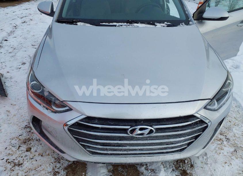 Photo 6 of 2017 Hyundai Elantra SE (VIN 5NPD84LF3HH048253)