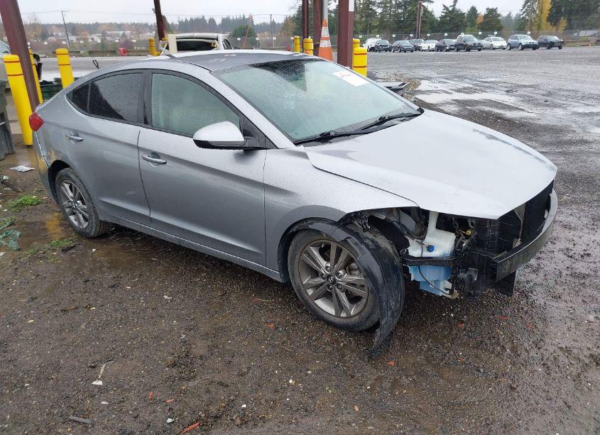 2017 Hyundai Elantra SE (VIN 5NPD84LF3HH062931) main photo