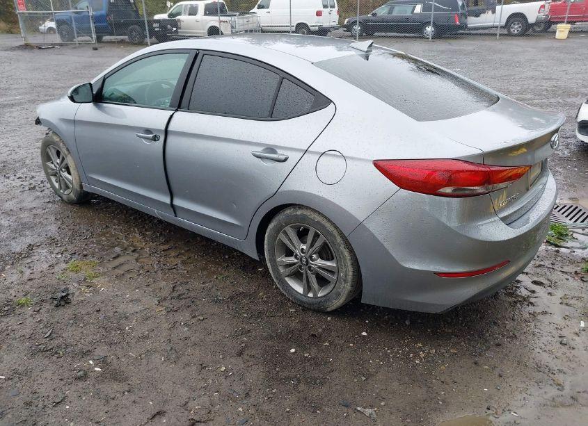 Photo 3 of 2017 Hyundai Elantra SE (VIN 5NPD84LF3HH062931)