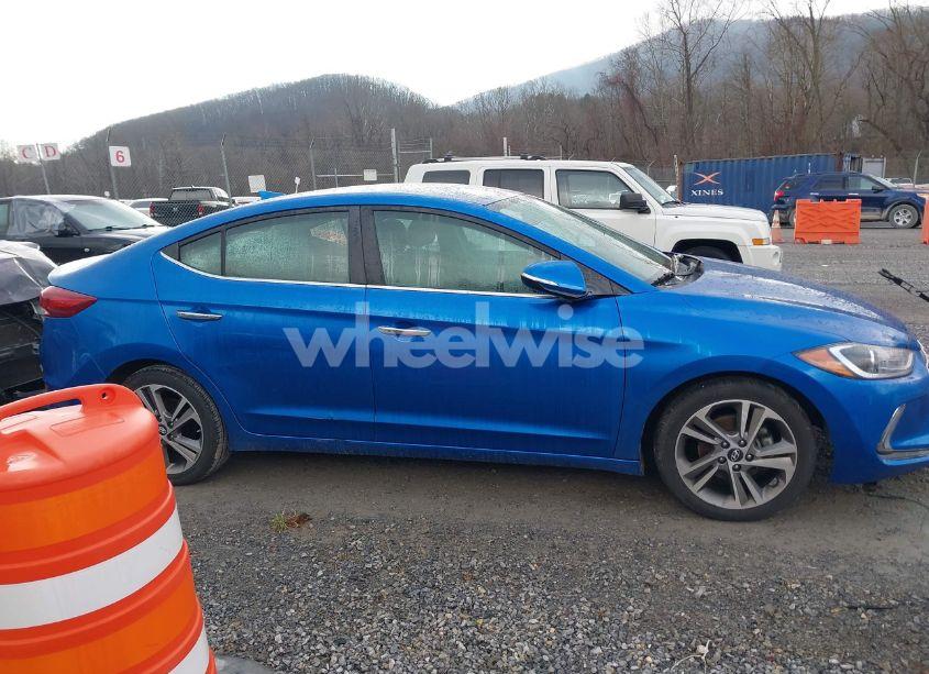 Photo 13 of 2017 Hyundai Elantra LIMITED (VIN 5NPD84LF3HH072696)