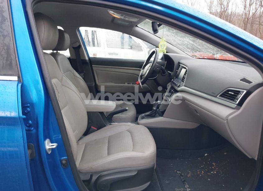 Photo 5 of 2017 Hyundai Elantra LIMITED (VIN 5NPD84LF3HH072696)