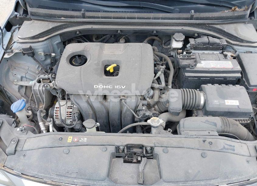 Photo 10 of 2017 Hyundai Elantra SE (VIN 5NPD84LF3HH072908)