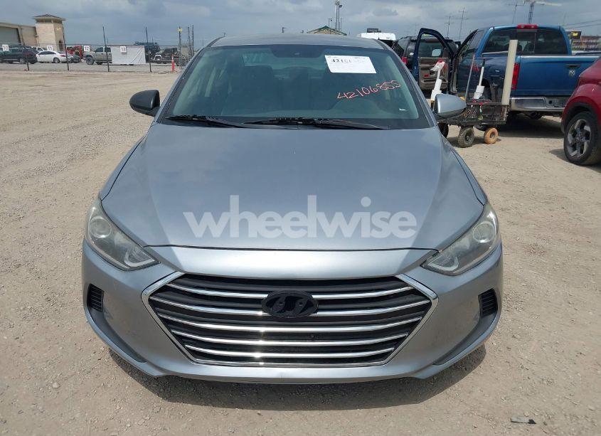 Photo 12 of 2017 Hyundai Elantra SE (VIN 5NPD84LF3HH072908)