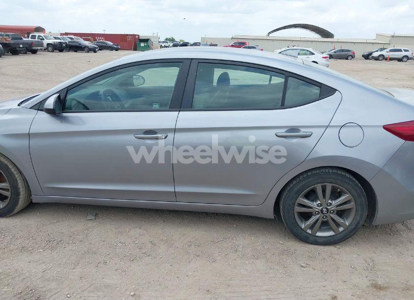 Photo 14 of 2017 Hyundai Elantra SE (VIN 5NPD84LF3HH072908)