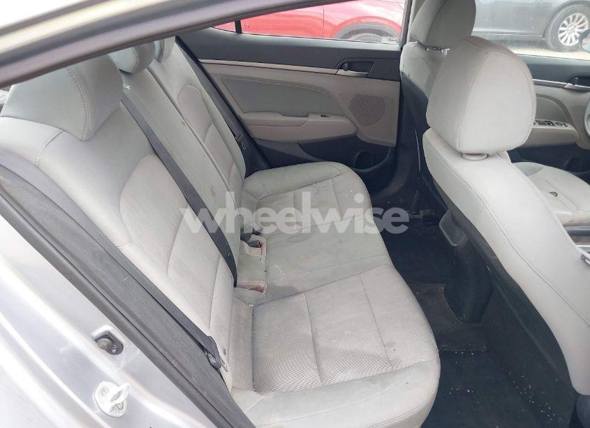 Photo 8 of 2017 Hyundai Elantra SE (VIN 5NPD84LF3HH072908)