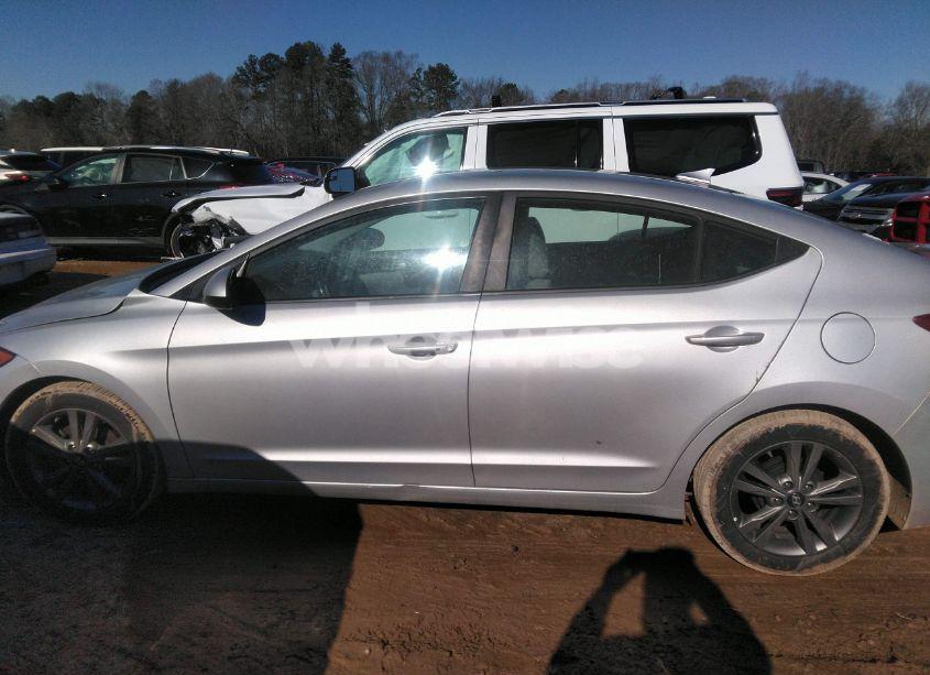 Photo 14 of 2017 Hyundai Elantra SE (VIN 5NPD84LF3HH106314)