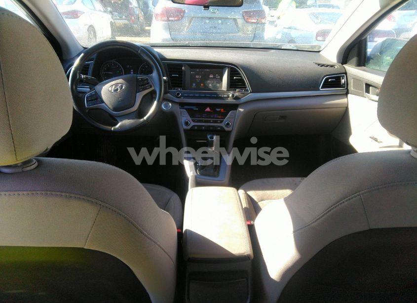Photo 19 of 2017 Hyundai Elantra SE (VIN 5NPD84LF3HH106314)