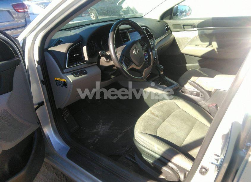 Photo 20 of 2017 Hyundai Elantra SE (VIN 5NPD84LF3HH106314)