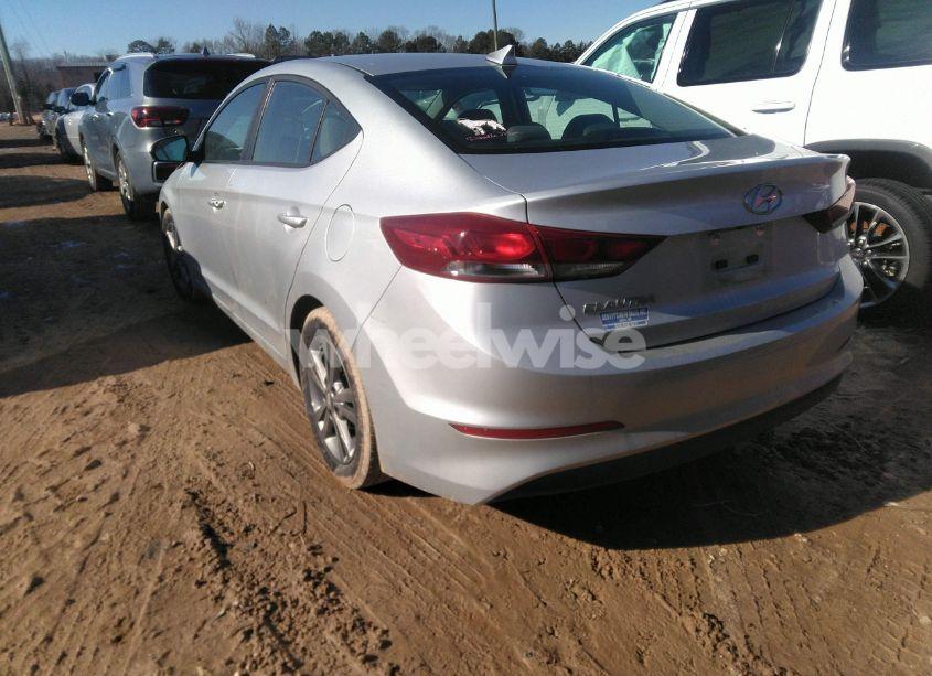 Photo 3 of 2017 Hyundai Elantra SE (VIN 5NPD84LF3HH106314)