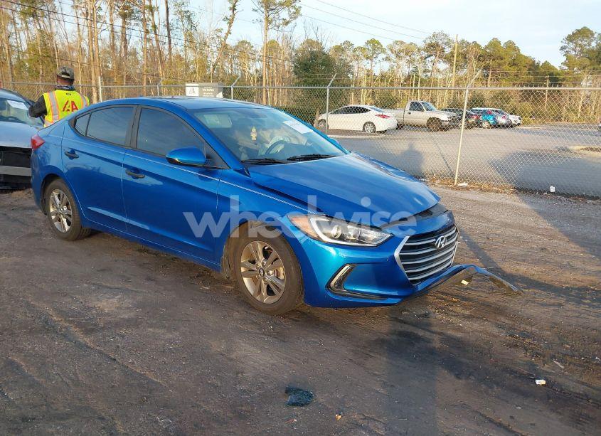 2017 Hyundai Elantra SE (VIN 5NPD84LF3HH109584) main photo