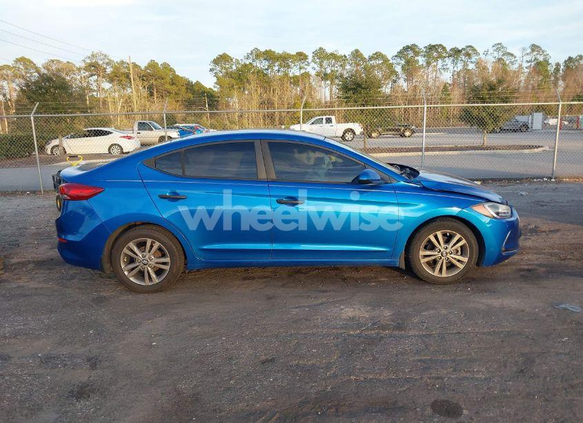 Photo 13 of 2017 Hyundai Elantra SE (VIN 5NPD84LF3HH109584)