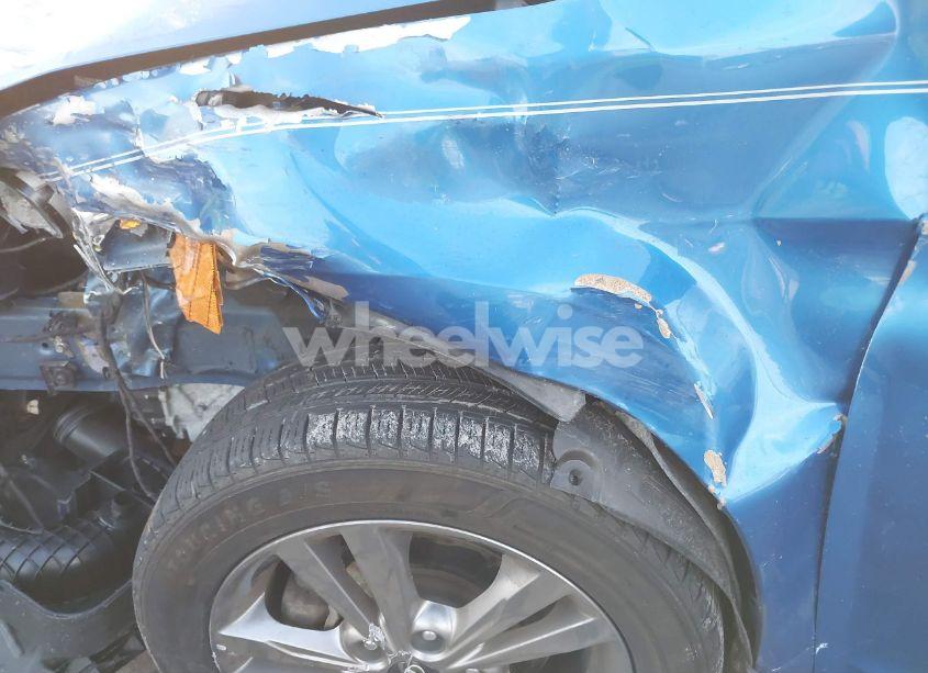 Photo 6 of 2017 Hyundai Elantra SE (VIN 5NPD84LF3HH109584)