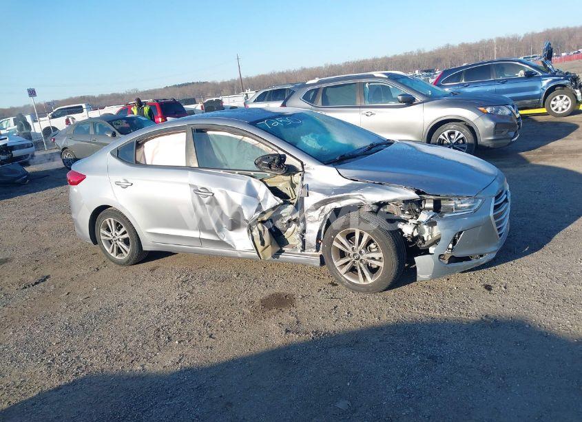 Photo 13 of 2017 Hyundai Elantra SE (VIN 5NPD84LF3HH117250)