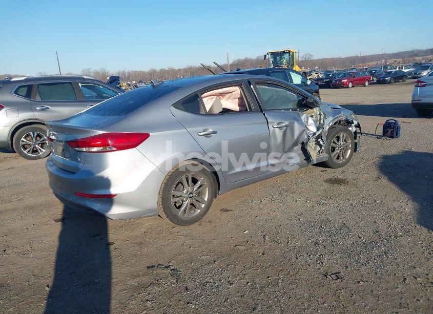 Photo 4 of 2017 Hyundai Elantra SE (VIN 5NPD84LF3HH117250)