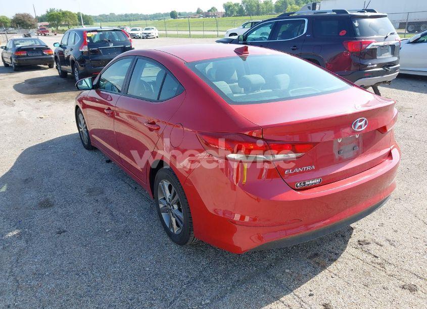 Photo 3 of 2017 Hyundai Elantra SE (VIN 5NPD84LF3HH122402)