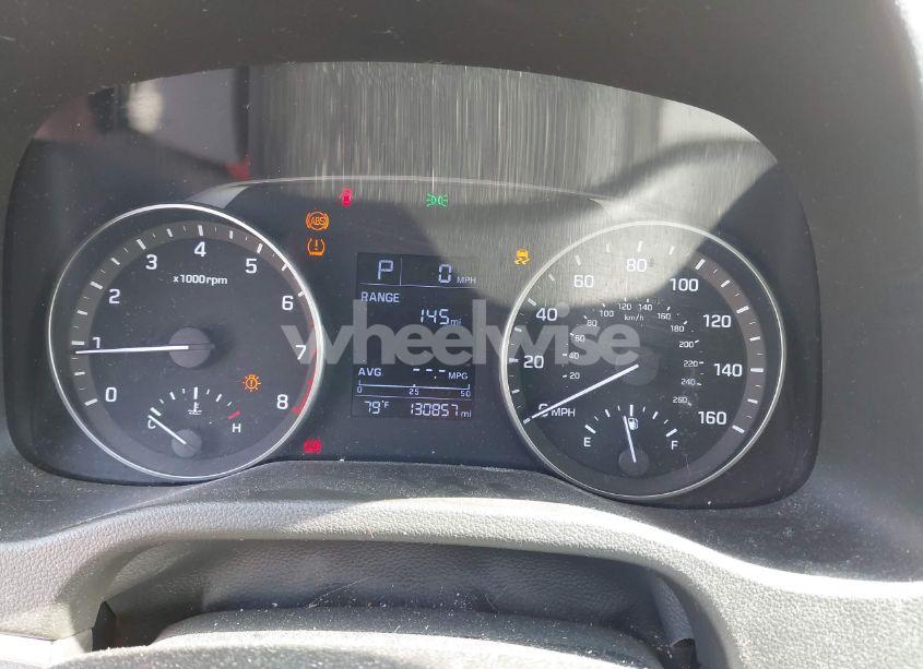 Photo 7 of 2017 Hyundai Elantra SE (VIN 5NPD84LF3HH122402)